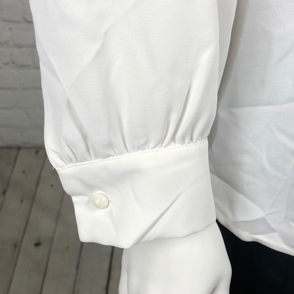 Bar III White Tie Neck Blouse Plus Size 2X - Picture 5 of 7